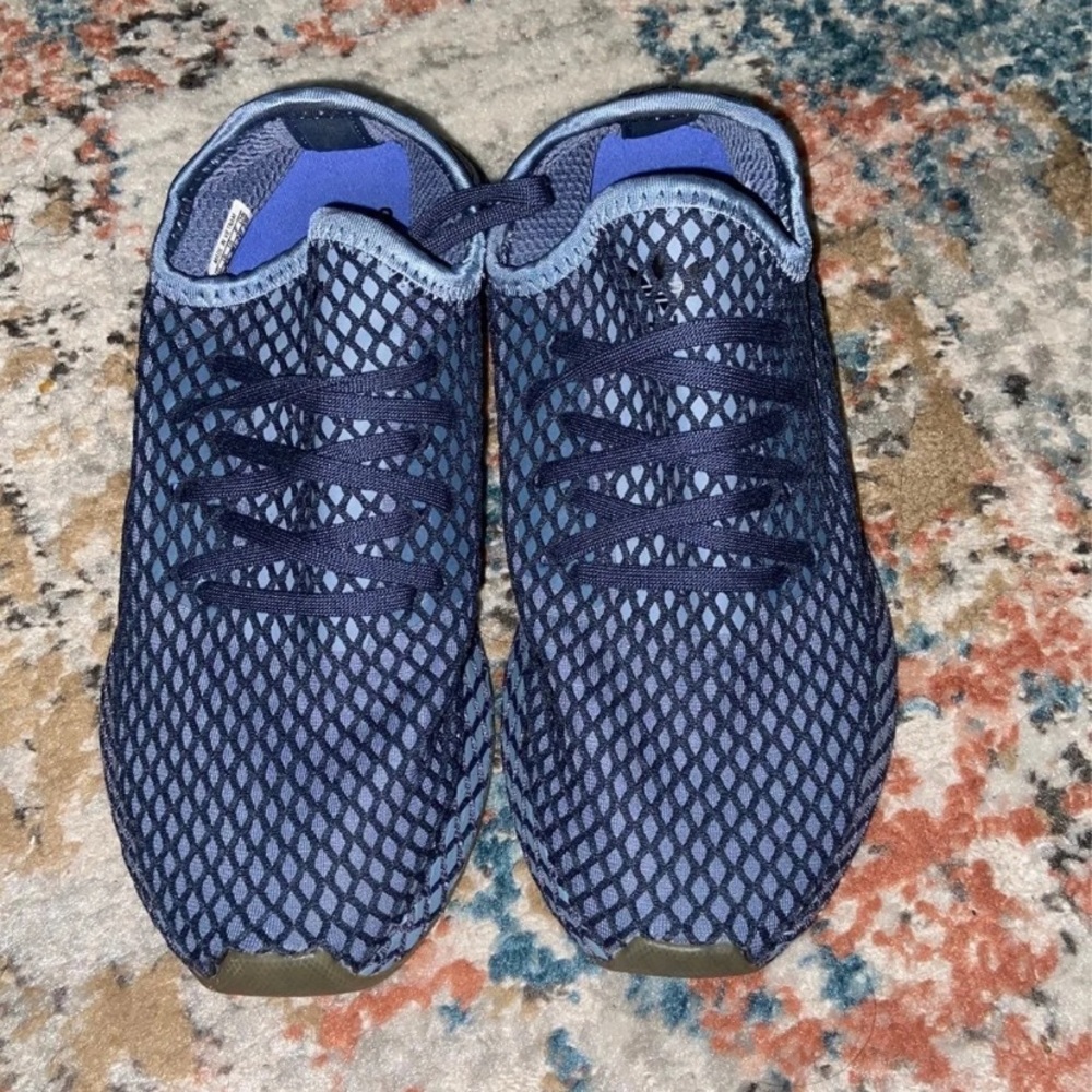 Adidas sneakers NEVER WORN